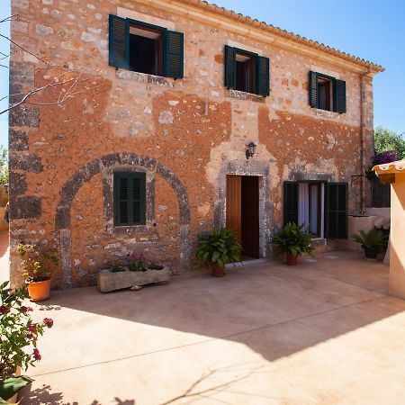 Villa Paula Llombarts Luaran gambar