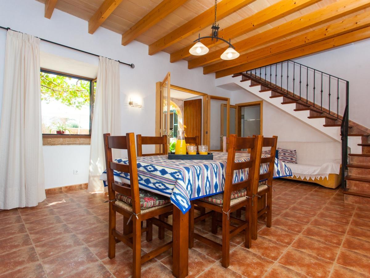 Villa Paula Llombarts Luaran gambar