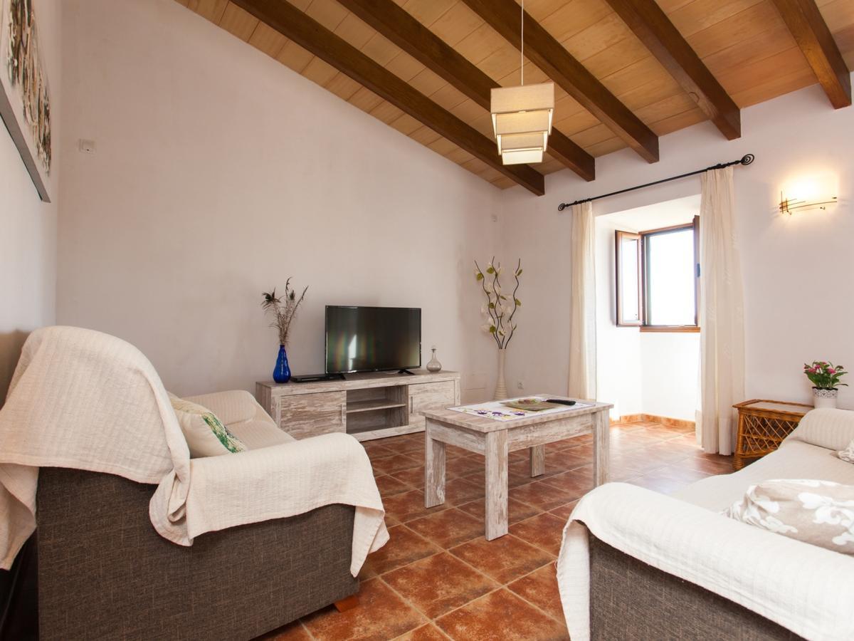 Villa Paula Llombarts Luaran gambar