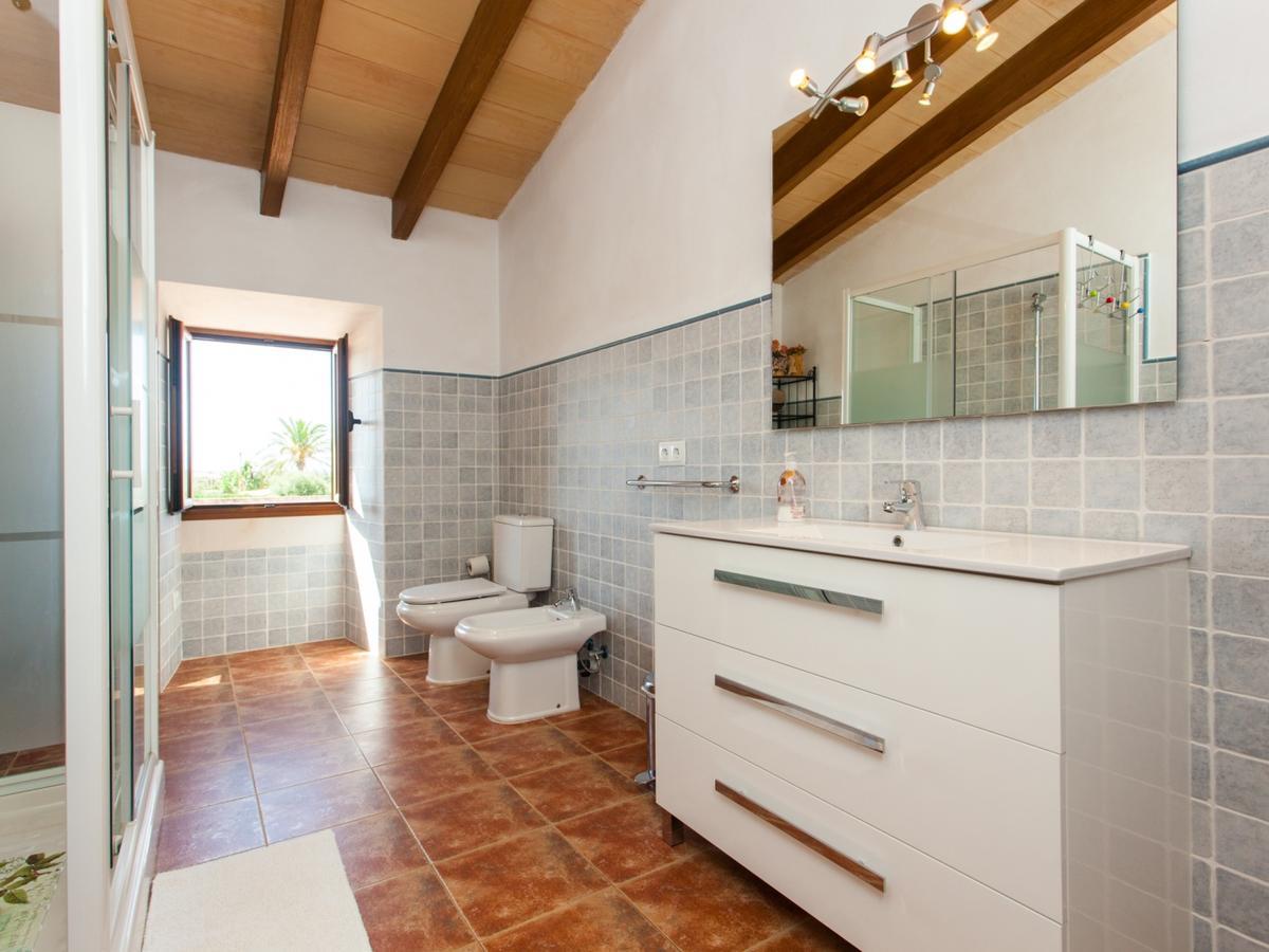 Villa Paula Llombarts Luaran gambar